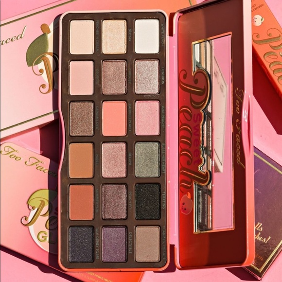 SOLD🍑Too Faced “Sweet Peach” Eyeshadow Palette - Picture 5 of 10